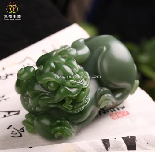 碧玉貔貅摆件，招财貔貅