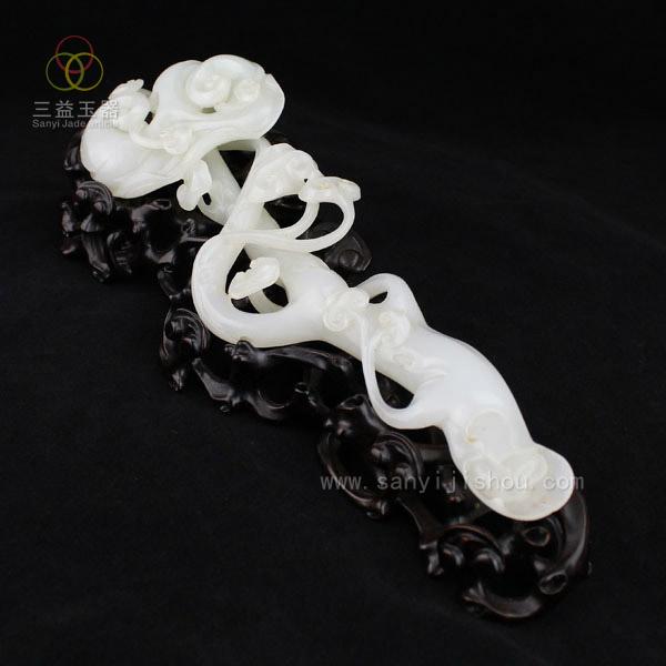 玉如意摆件，雕工好的如意